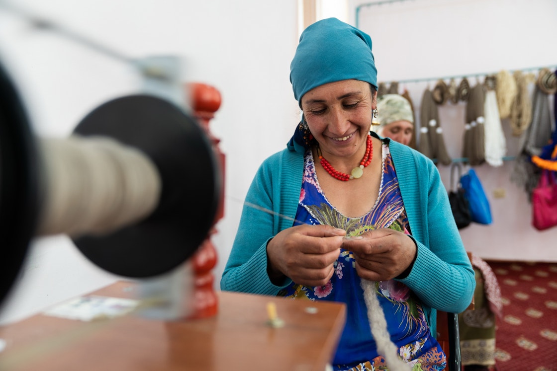 A cashgora-spinning workshop in Sezhda, Tajikistan, was set up by a women's group supported by the Aga Khan Foundation. AKDN / Christopher Wilton-Steer