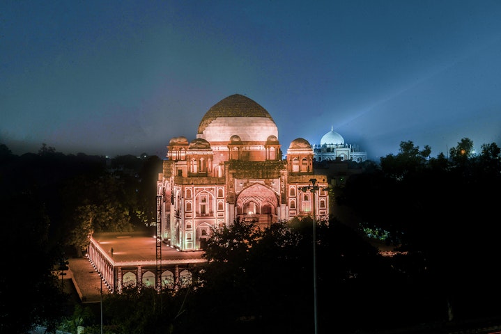 Rahim's Mausoleum, as seen from the Mathura Road after illumination, was inspired by the architectural style of Humayun's Tomb. It also went on to inspire the design of the Taj Mahal.