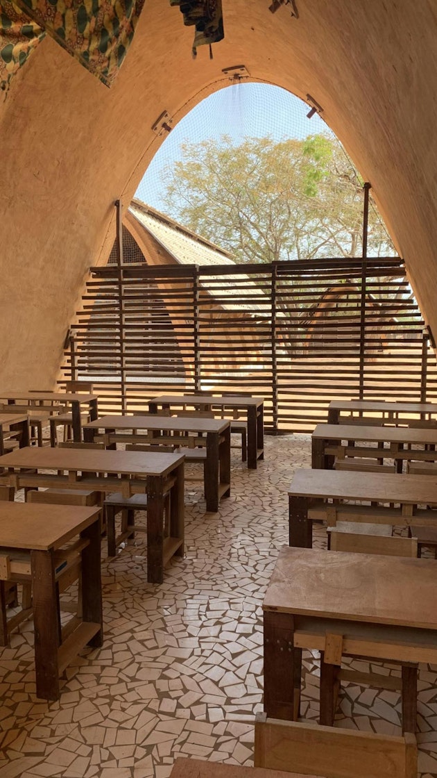 Interior view of a classroom. | Aga Khan Trust for Culture / Amir Anoushfar (photographer)